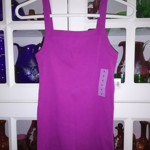 Top Old Navy ribbed tank top - Picture 2 of 2